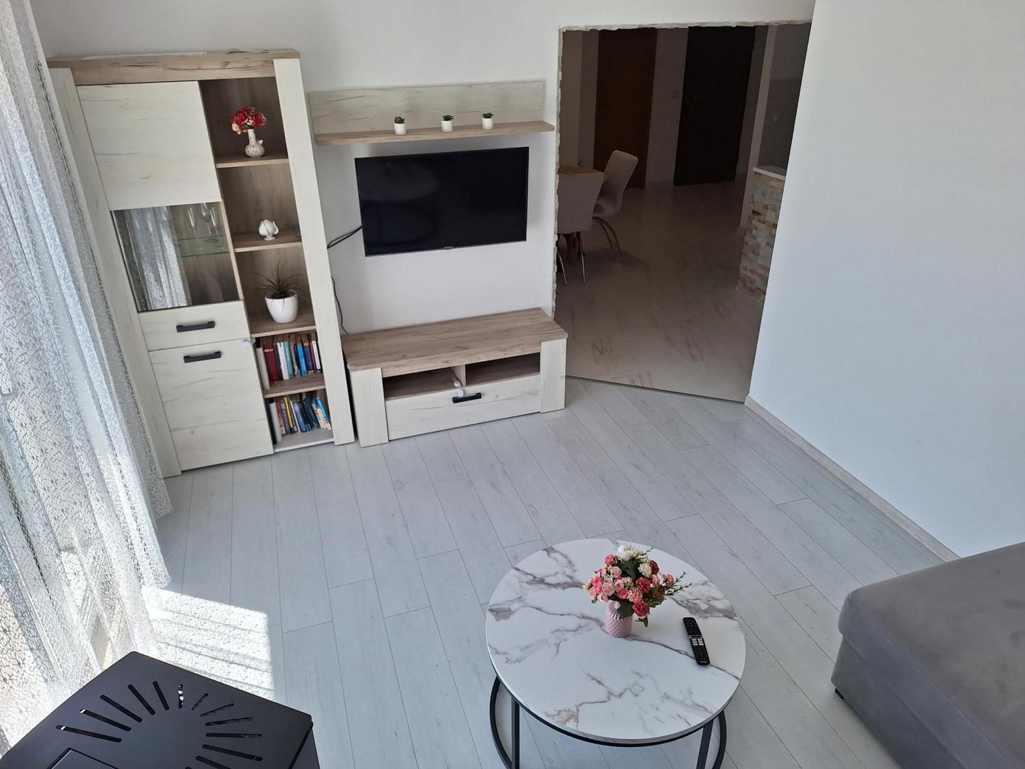 Apartment Tre Strade Baška Voda Eksteriør bilde