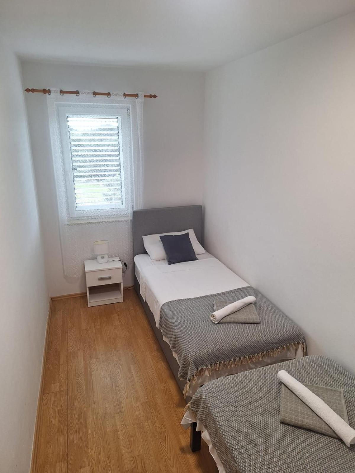 Apartment Tre Strade Baška Voda Eksteriør bilde